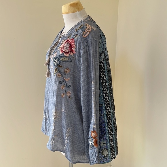 NWT! Johnny Was XL Umoya effortless scarf back blouse. - Picture 5 of 13